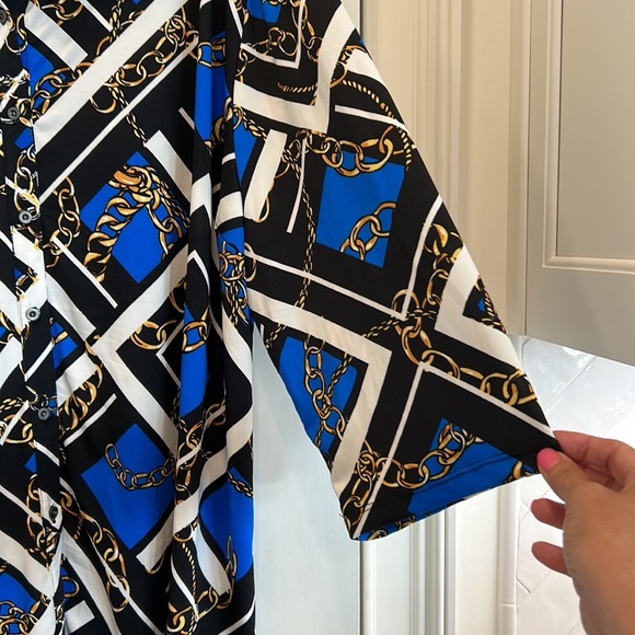 Ups & Downs Plus NWT Royal Blue Tunic Chain Print Blouse Jersey Fabric sz.3X NWT - Picture 5 of 8